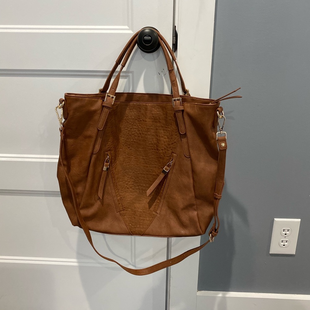 Urban Expressions leather overnight bag
